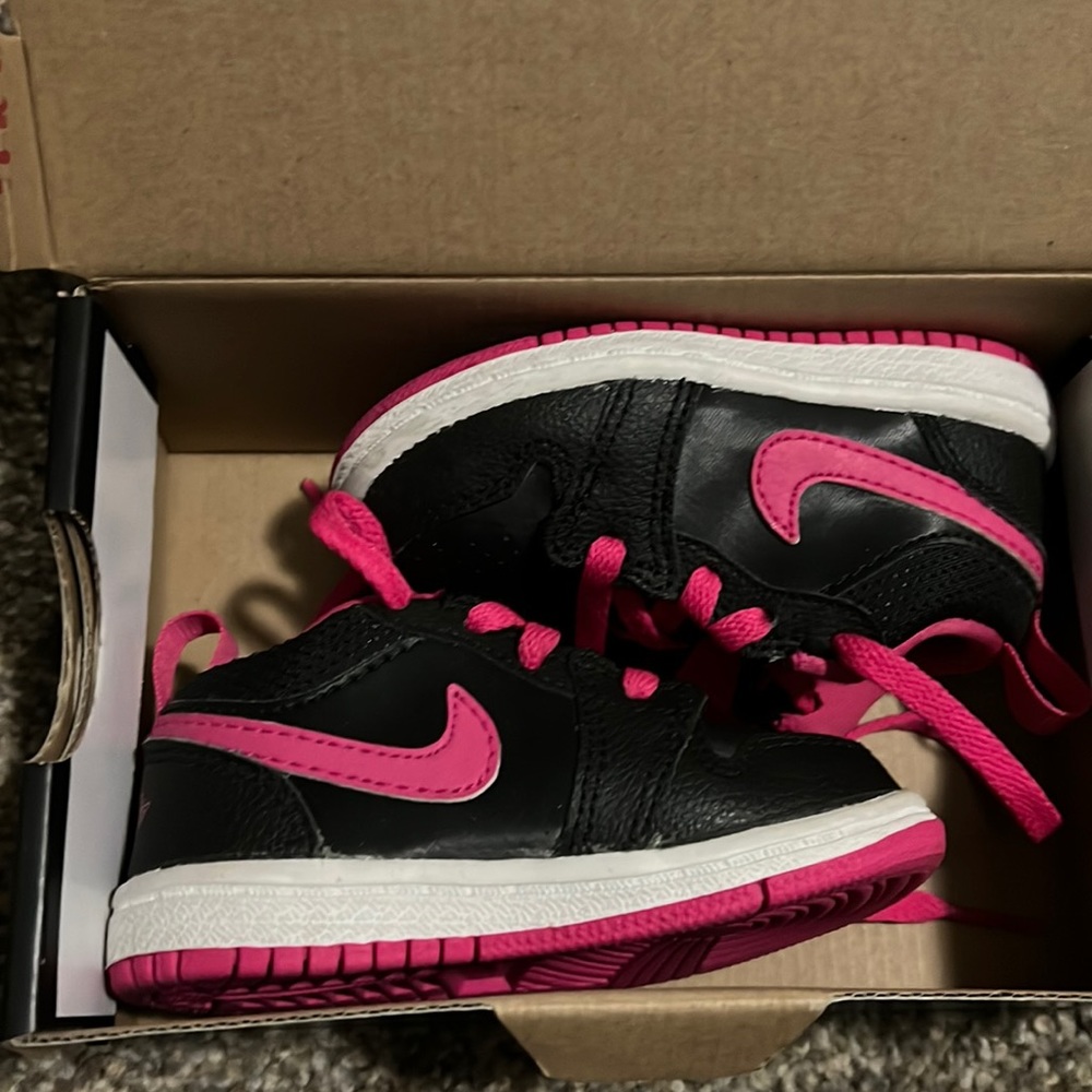 Jordan 1 low